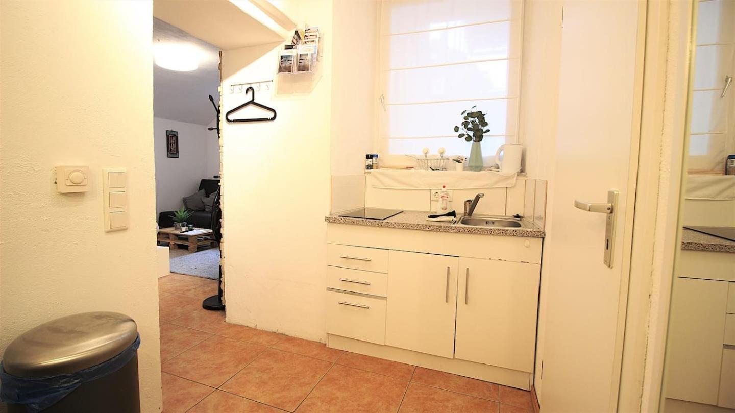 Fully Equipped Apartment Near Main Station Wurzburg Exterior photo