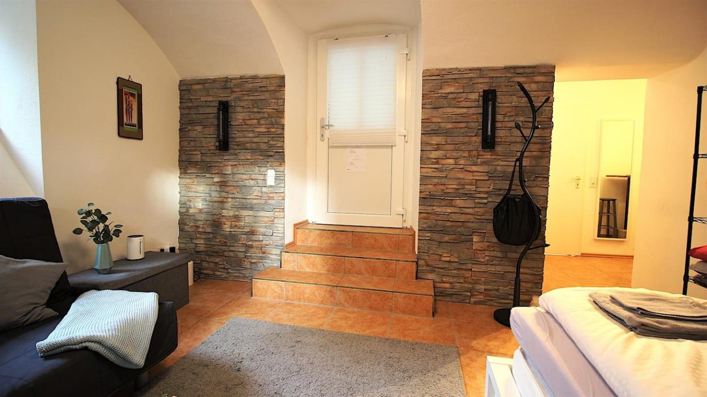 Fully Equipped Apartment Near Main Station Wurzburg Exterior photo
